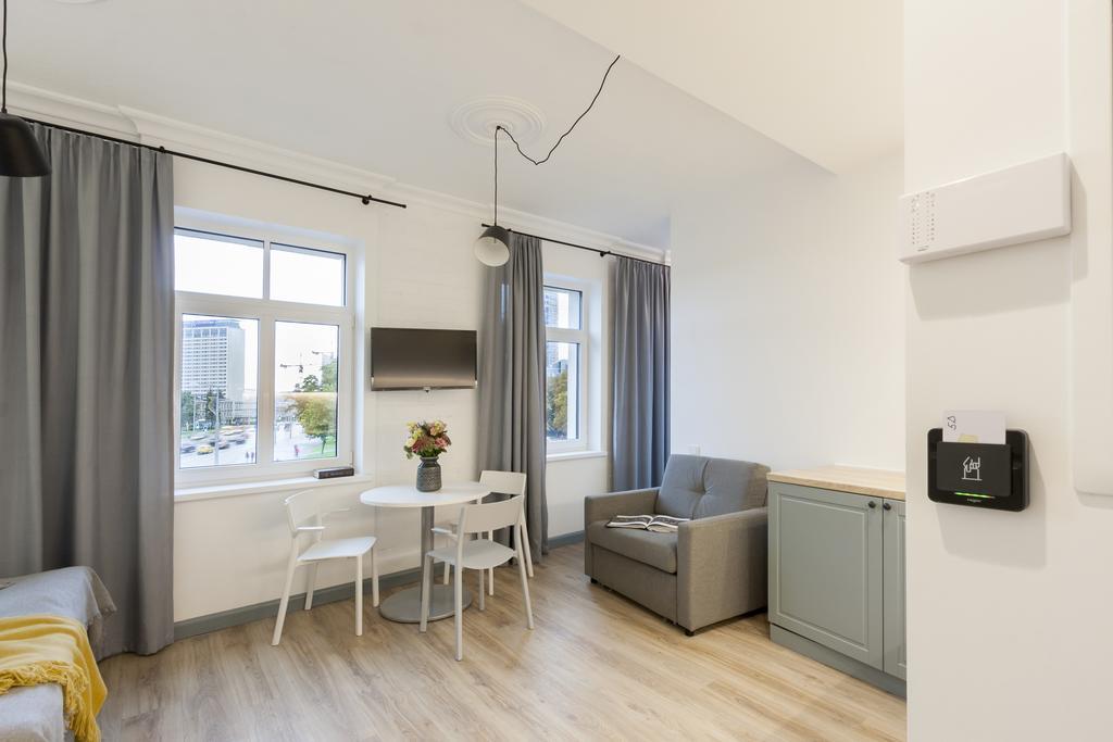 Apartament 9010 *